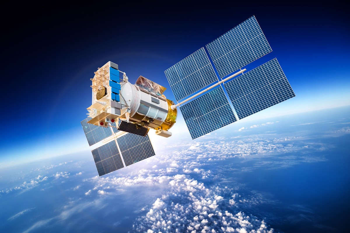 ICT Business Amazon Unveils Antennas for Project Kuiper